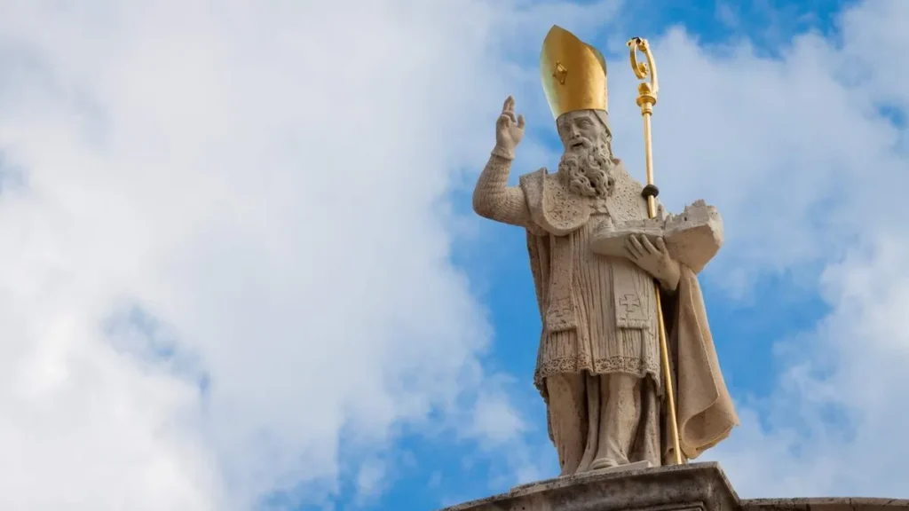 Imagem Estatua de Sao Bras do artigo São Brás: protetor contra as doenças da garganta