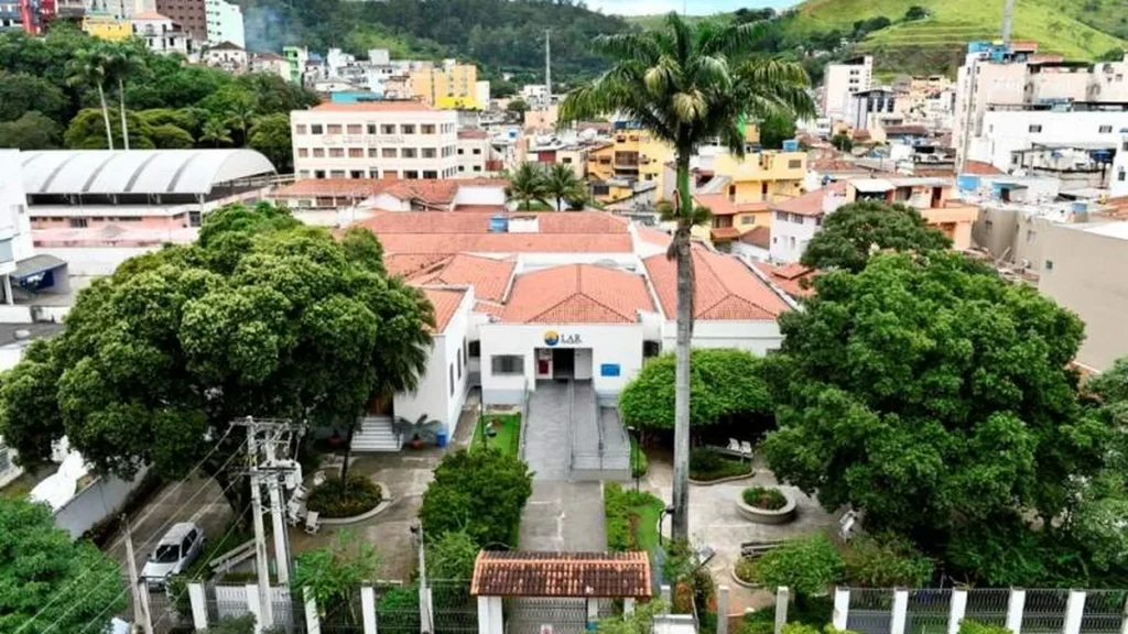 Ao lado da Basílica, Lar Nossa Senhora Aparecida acolhe 45 idosas