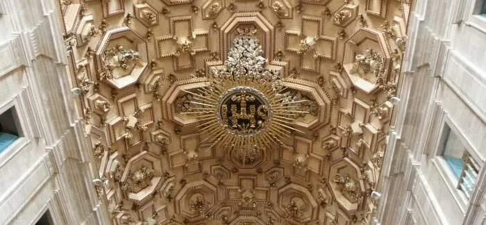 Interior da Catedral de Salvador.