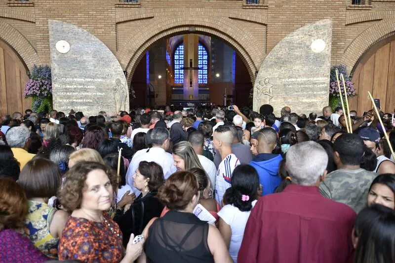 Celebração de abertura da Porta Santa no Santuário Nacional_foto: Thiago Leon