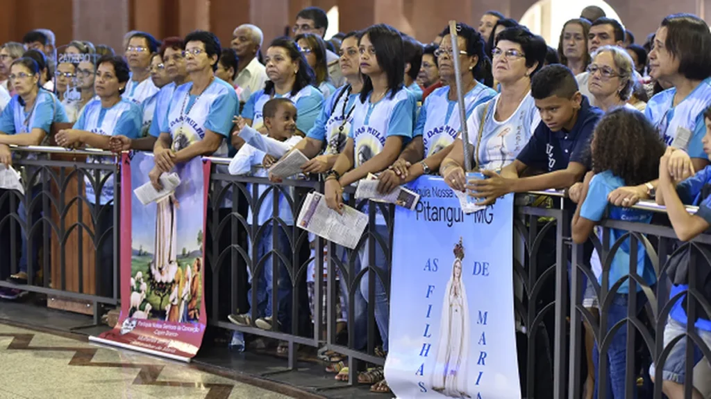 Imagem romaria do terco das mulheres thiago leon 4 do artigo Santuário Nacional de Aparecida recebe Romaria do Terço das Mulheres