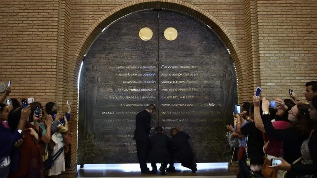 Imagem encerramento do ano da misericordia e fechamento da porta santa no santuario nacional foto thiago leon 2 001 do artigo Ano Santo da Misericórdia é encerrado no Santuário de Aparecida