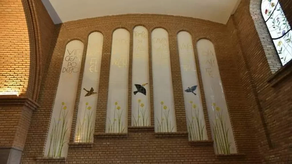 Imagem Ladainha de Nossa Senhora no Nicho do artigo Ladainha de Nossa Senhora no Santuário de Aparecida
