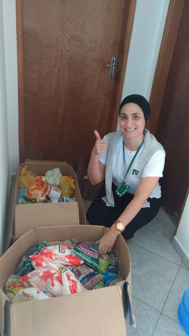 Entrega dos alimentos arrecadados no 53º Dia do Sertanejo da Rádio Aparecida