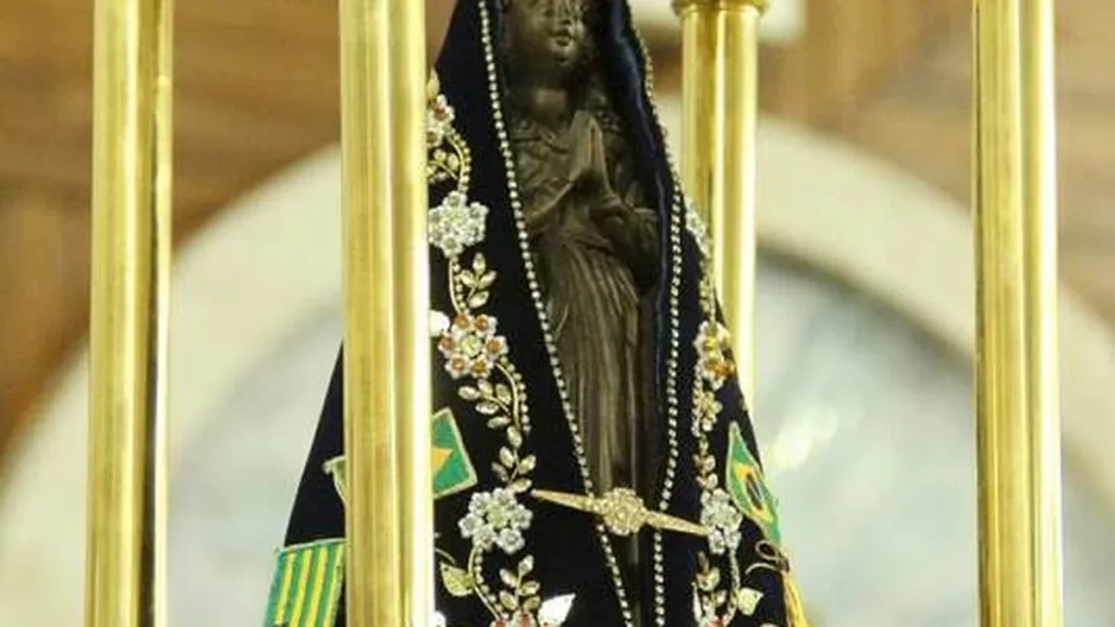 Peregrinação da imagem jubilar de Nossa Senhora Aparecida na Arquidiocese de Goiânia.