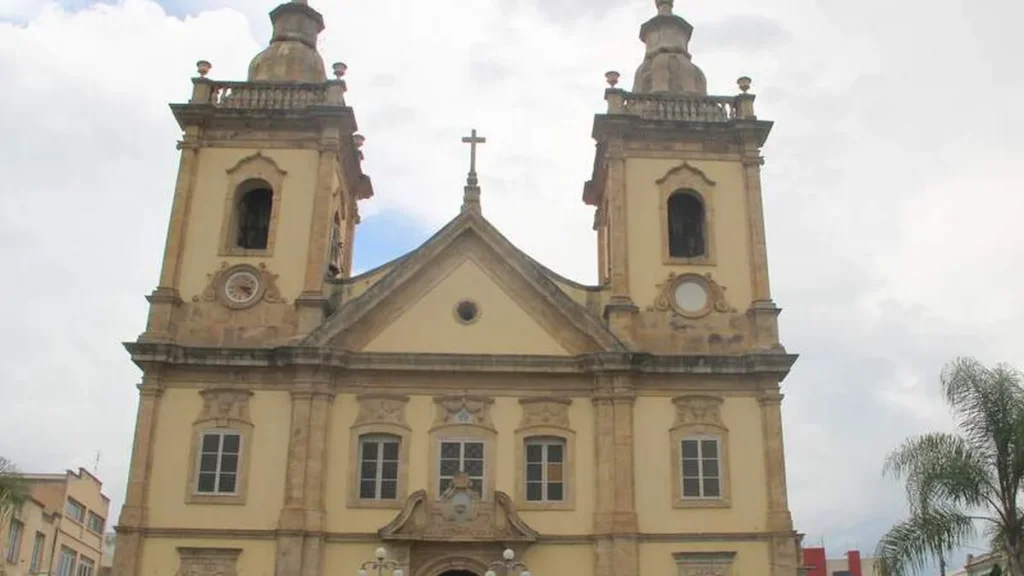 Imagem Matriz Basilica do artigo Quer casar na cidade da Mãe Aparecida? Saiba como