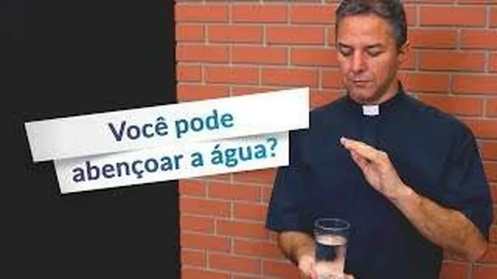 Imagem o leigo pode abencoar a agua do artigo O leigo pode abençoar a água?