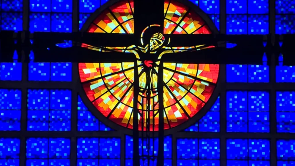 Imagem vitrais do santuario do artigo Conheça os vitrais do Santuário Nacional