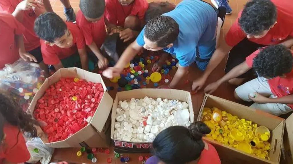 Imagem CAS PD Campanha Tampinha 4 do artigo Campanha “CAS Solidário” arrecada tampinhas em prol do Hospital do Amor de Barretos