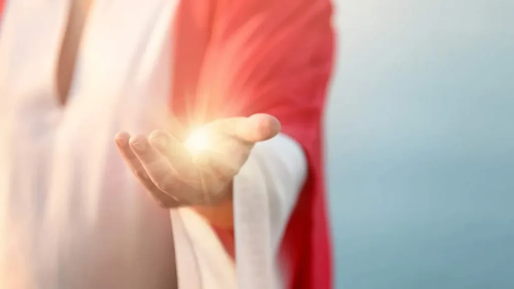 Imagem Jesus com a mao estendida do artigo Pelo menos 7 vezes na Bíblia Jesus disse "Eu sou"