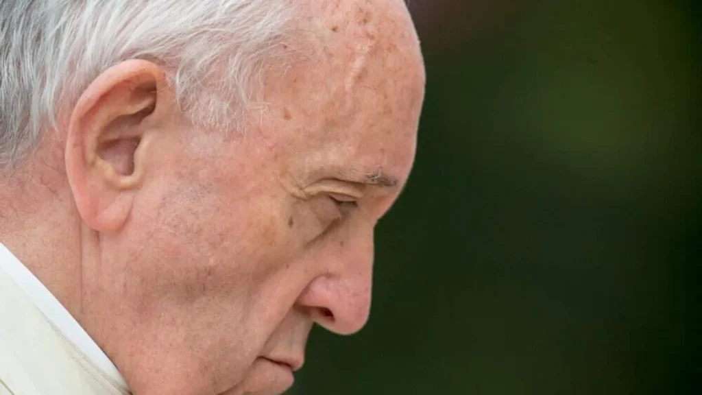Imagem papa do artigo Papa reza para que vençamos o medo