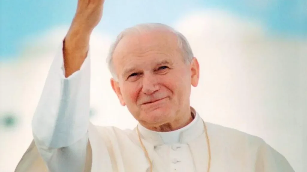 Imagem Sao Joao Paulo II da a bencao do artigo Testamento de São João Paulo II nos deixa palavras de fé