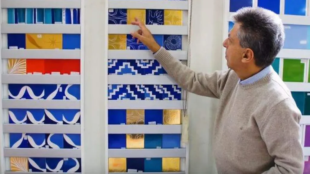 A unicidade da obra de Pastro está presente agora no grande mosaico da Cúpula Central.