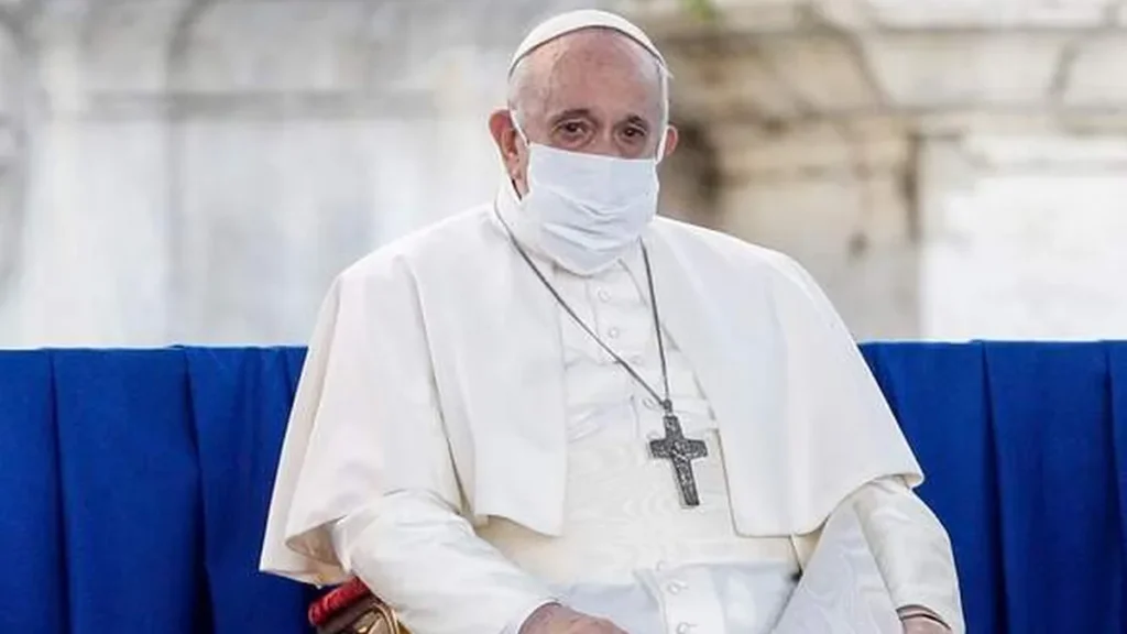 Imagem Papa Francisco usando mascara do artigo Papa Francisco: A voz da profecia em tempo de pandemia