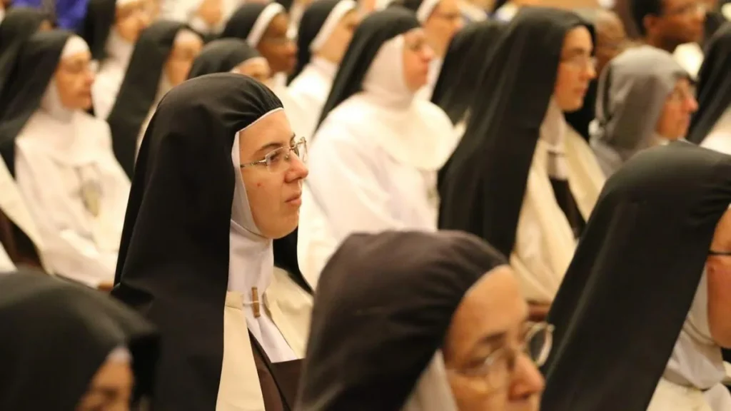 Imagem irmas freiras do artigo Qual a diferença entre freira, irmã e madre?