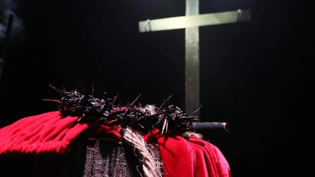 Imagem Via Sacra do artigo Quaresma: Bênção da Manhã convida você a meditar a Via Sacra