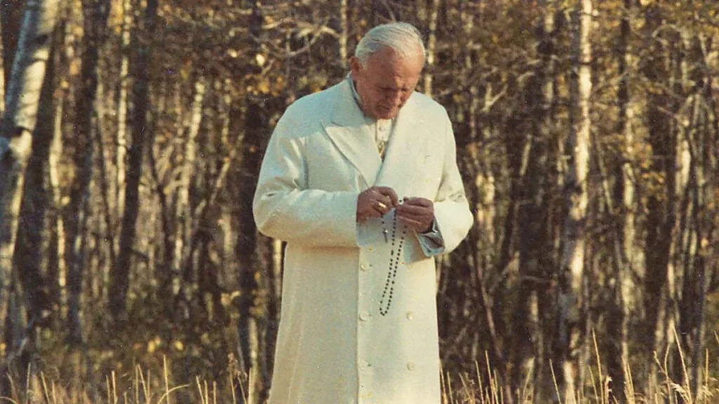 Imagem JP2 ROSARY LOsservatore do artigo Três dicas de São João Paulo II para rezar o Terço