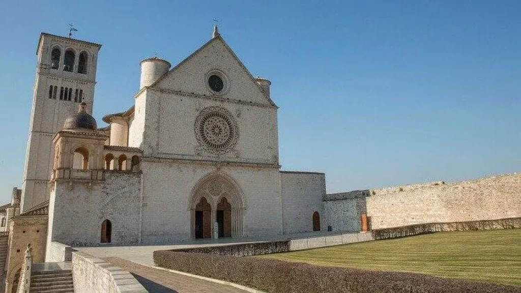 Imagem igreja de assis do artigo Economia de Francisco: adolescentes e o compromisso com a ecologia integral