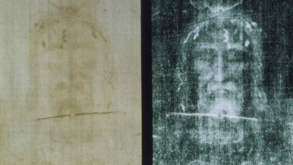Imagem shroud of turin 001 740x493 do artigo Sudário de Turim desafia a ciência