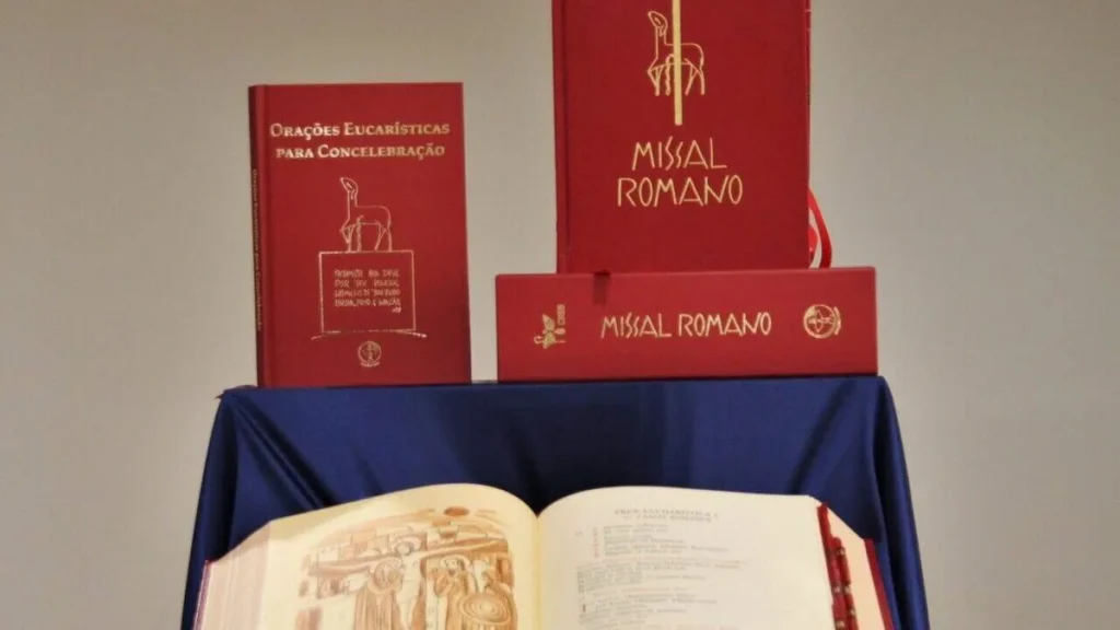 Imagem Missal Romano do artigo Quais as diferenças entre Missal Romano e Evangeliário?