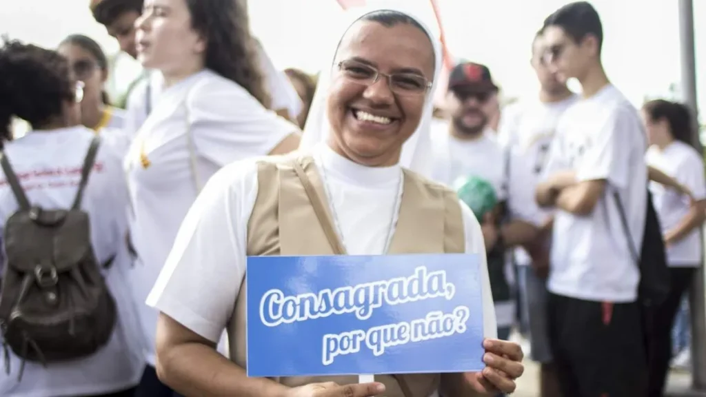 Imagem Irma divulgando sua vocacao do artigo CNBB aponta práticas para o despertar da vocação