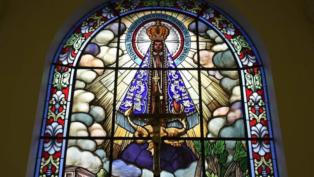 Imagem RdA Fev23 Escola de Maria do artigo Vitral de Luz