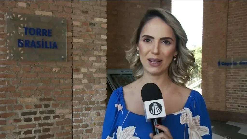 Imagem familia dos devotos do artigo Torre Brasília: um presente de Juscelino Kubitschek ao Santuário Nacional
