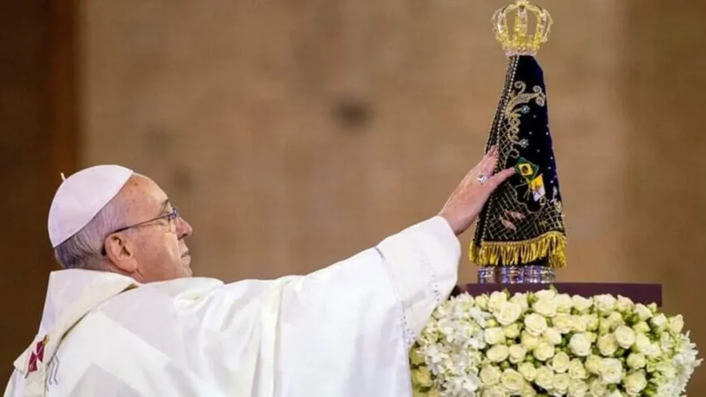 Imagem o papa francisco visitou aparecida em 2013 do artigo JMJ – Por que enviar sua mensagem ao Papa?