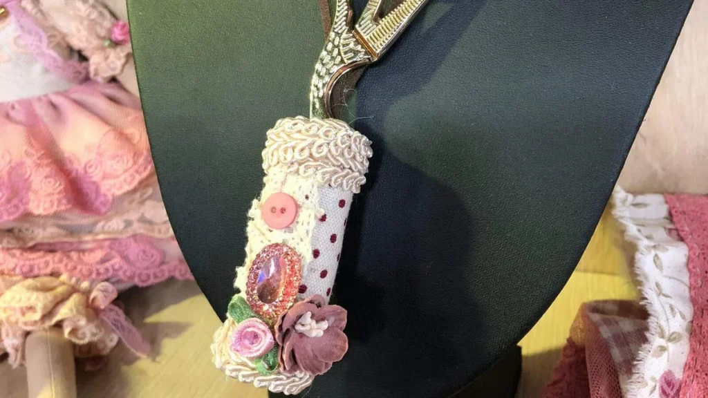 Imagem pega alfinete rosa romantico do artigo Pega Alfinetes Romântico (DIY)