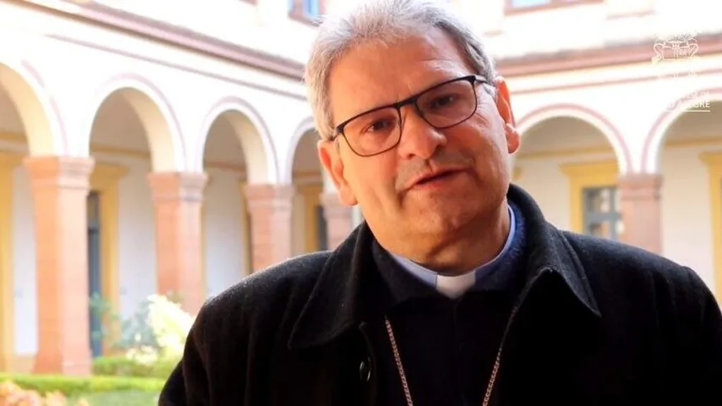 Imagem Dom Adilson Pedro Biasin novo bispo da Diocese de Tubarao SC do artigo Papa nomeia Dom Adilson Pedro Busin como novo bispo de Tubarão (SC)