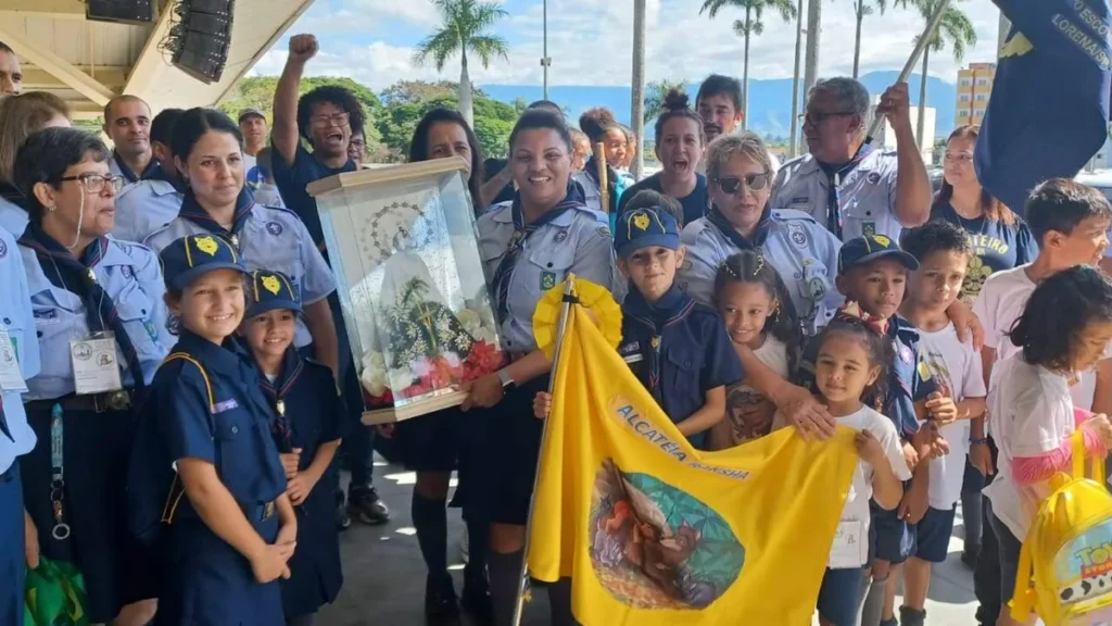 Imagem Romaria Escoteira no Santuario Nacional de Aparecida do artigo Grupo escoteiro é escolhido como Guardião da imagem de Nossa Senhora