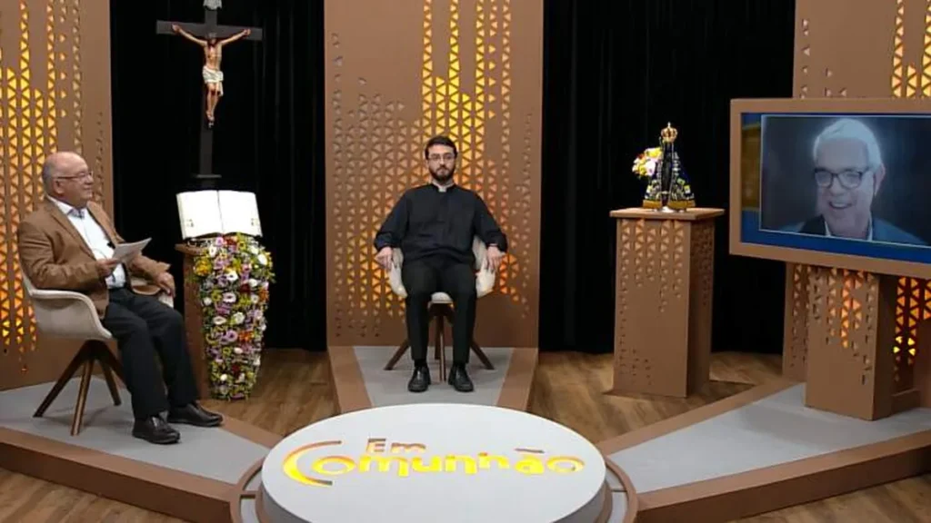 Imagem Padre Ulysses programa em comunhao do artigo “Em comunhão” reflete sobre a Liturgia e demais Sacramentos