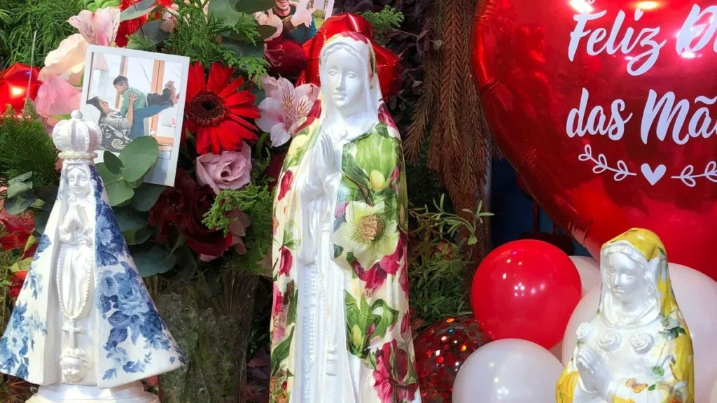 Imagem IMAGEM DE NOSSA SENHORA DE FATIMA do artigo Imagem de Nossa Sra de Fátima (Decoupage em Gesso) - Faça Você Mesmo