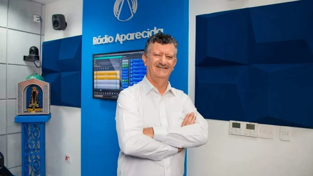 Padre Inácio Medeiros, diretor da Rádio Aparecida