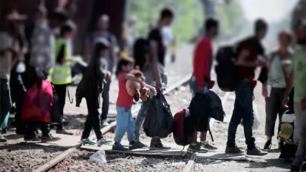 Imagem shutterstock 1140957650 migrante do artigo Reze pelos migrantes, refugiados e suas famílias