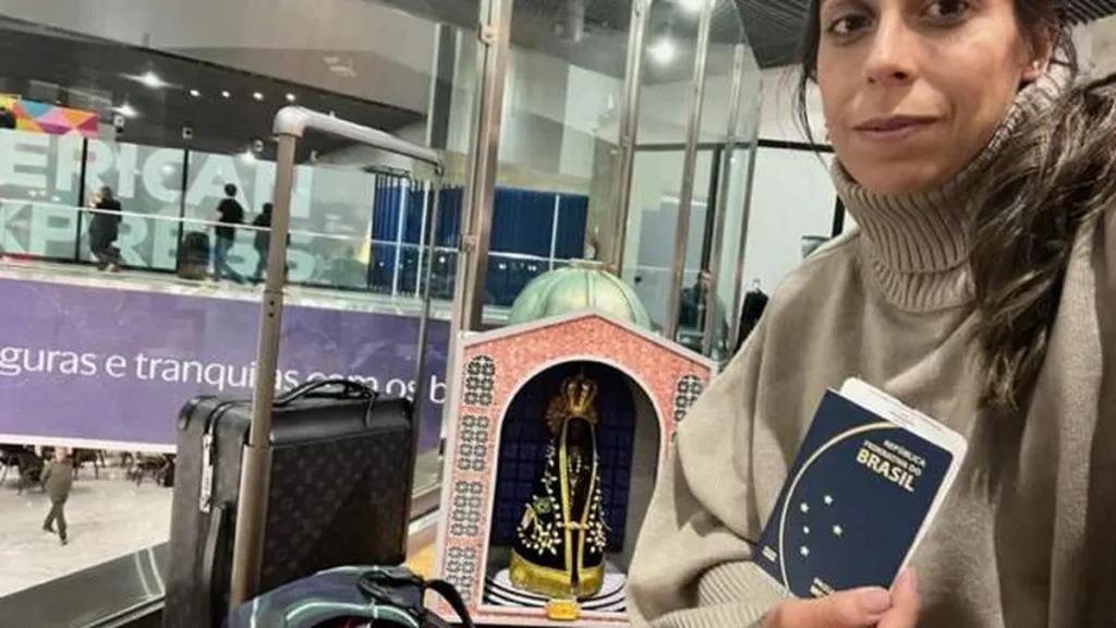 Letícia Bartholo levou a Capelinha Aparecida pelo Brasil para seis cidades dos Estados Unidos