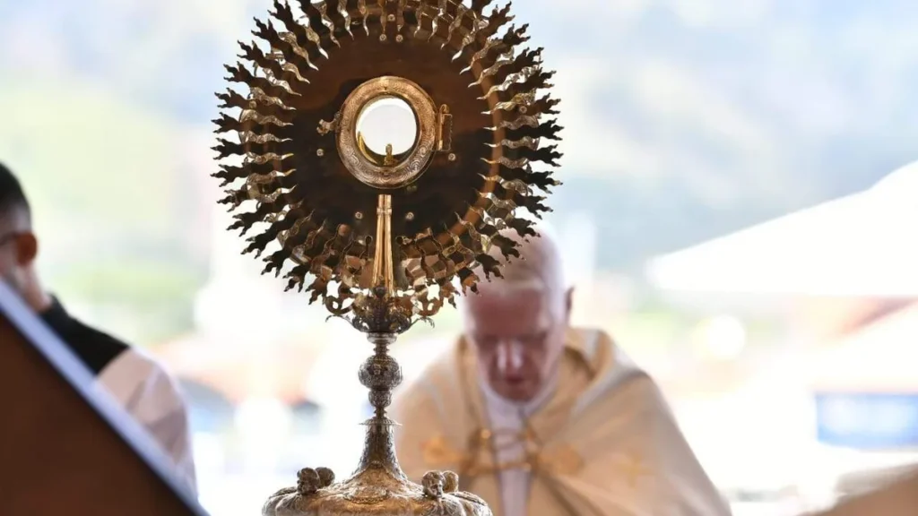 Imagem Corpus Christi em Aparecida 2024 Bencao do artigo Conheça a Sequência de Corpus Christi