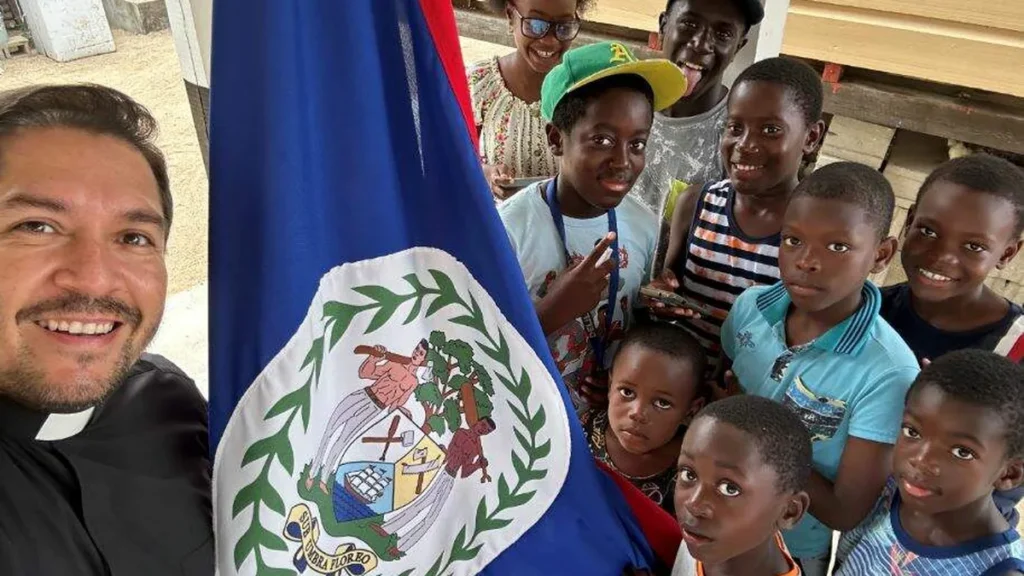 Imagem Pe. Bryan Arriola C.Ss.R e o povo de Belize do artigo A presença Redentorista em Belize, na América Central