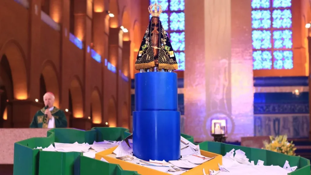 Imagem FD Dia Oracional Jul23 13 do artigo Dia Oracional Mariano: Como Maria, sejamos todos discípulos missionários do Reino de Deus