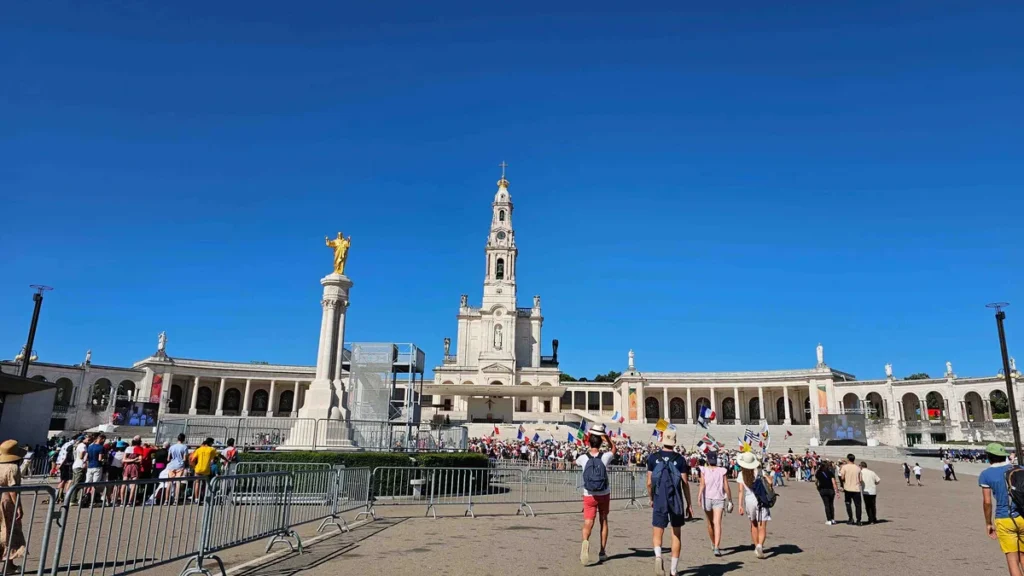 Imagem Santuario de Fatima do artigo Santuário de Fátima acolhe peregrinos da JMJ