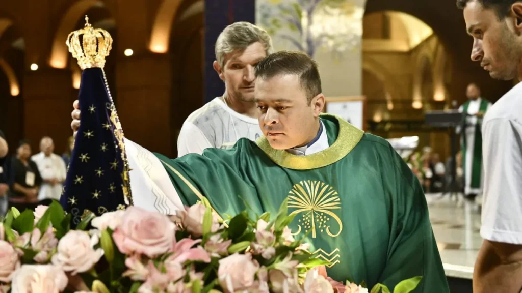 Imagem missa com representantes familia dos devotos do artigo Os Redentoristas e a pregação explícita da Palavra de Deus