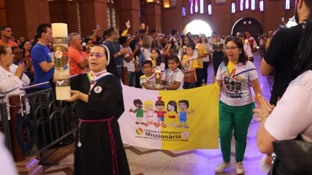 Imagem Missa 180 anos Infancia e Adolescencia Missionaria do artigo Em missão, crianças e adolescentes pedem a intercessão da Mãe Aparecida