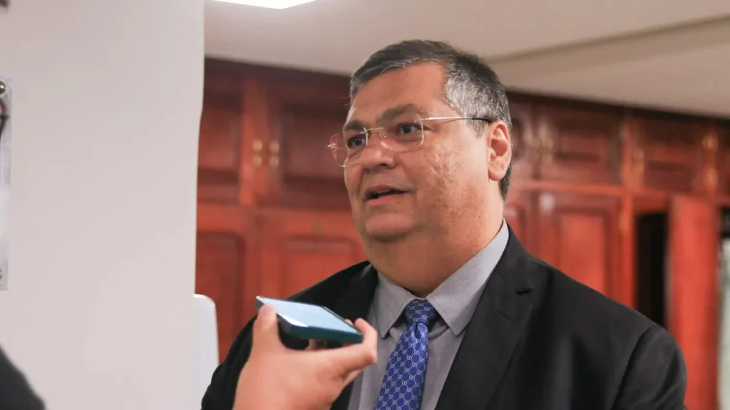 Imagem Flavio Dino Ministro da Justica no Santuario Nacional do artigo Ministro da Justiça visita o Santuário e pede por justiça social