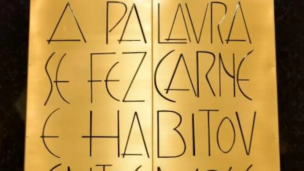 Imagem Sacrario da Capela do Santissimo Sacramento do artigo Silêncio na criação! Voz que clama no deserto! Palavra que se fez carne em Nazaré!