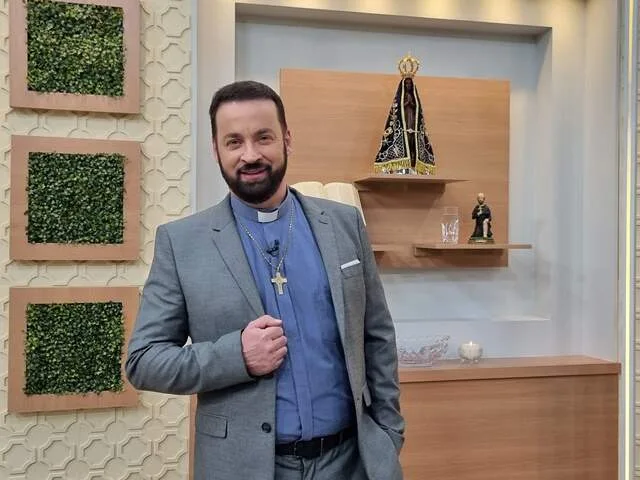 Juana Tannús - TV Aparecida