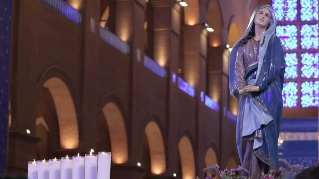Celebração de Nossa Senhora das Dores no Santuário de Aparecida.