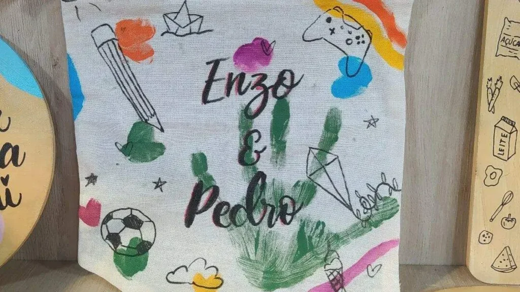 Imagem flamula do artigo Flâmula decorativa com Lettering - Faça Você Mesmo