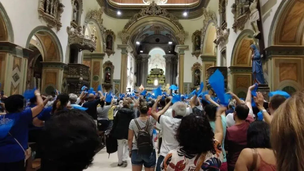 Imagem angelus na basilica historica 12 de outubro de 2023 do artigo Devotos de Nossa Senhora Aparecida participam do Angelus na Basílica Histórica