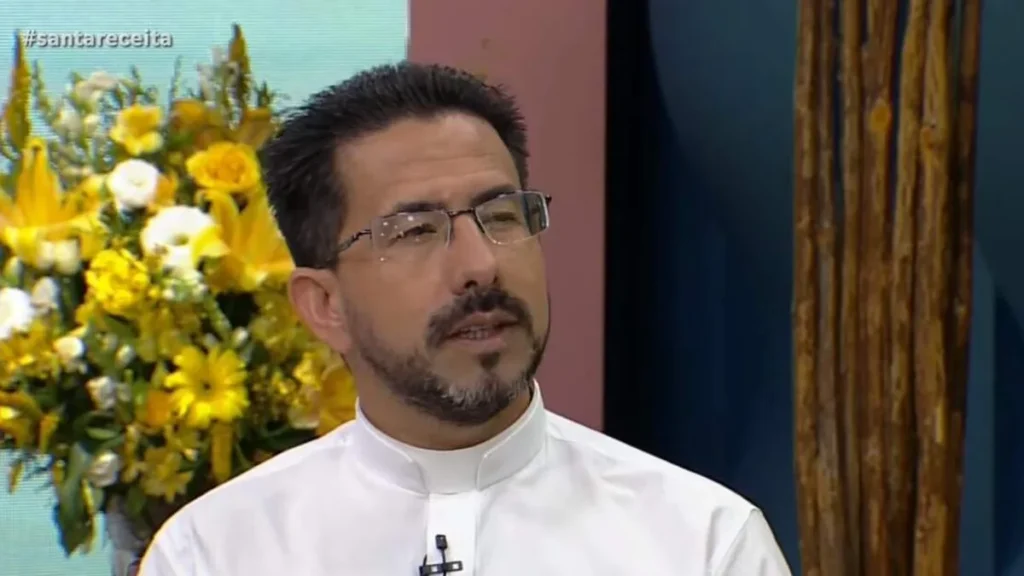 Imagem santa receita do artigo Padre Heliomarcos comenta os melhores momentos da Festa da Padroeira 2023