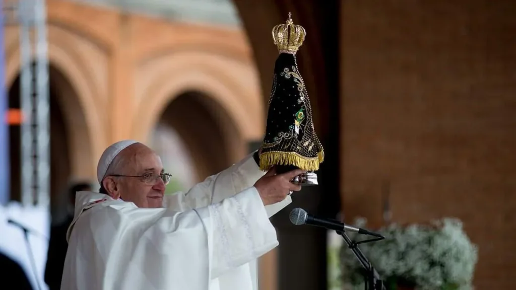 Papa Francisco no Santuário Nacional de Aparecida em 2013